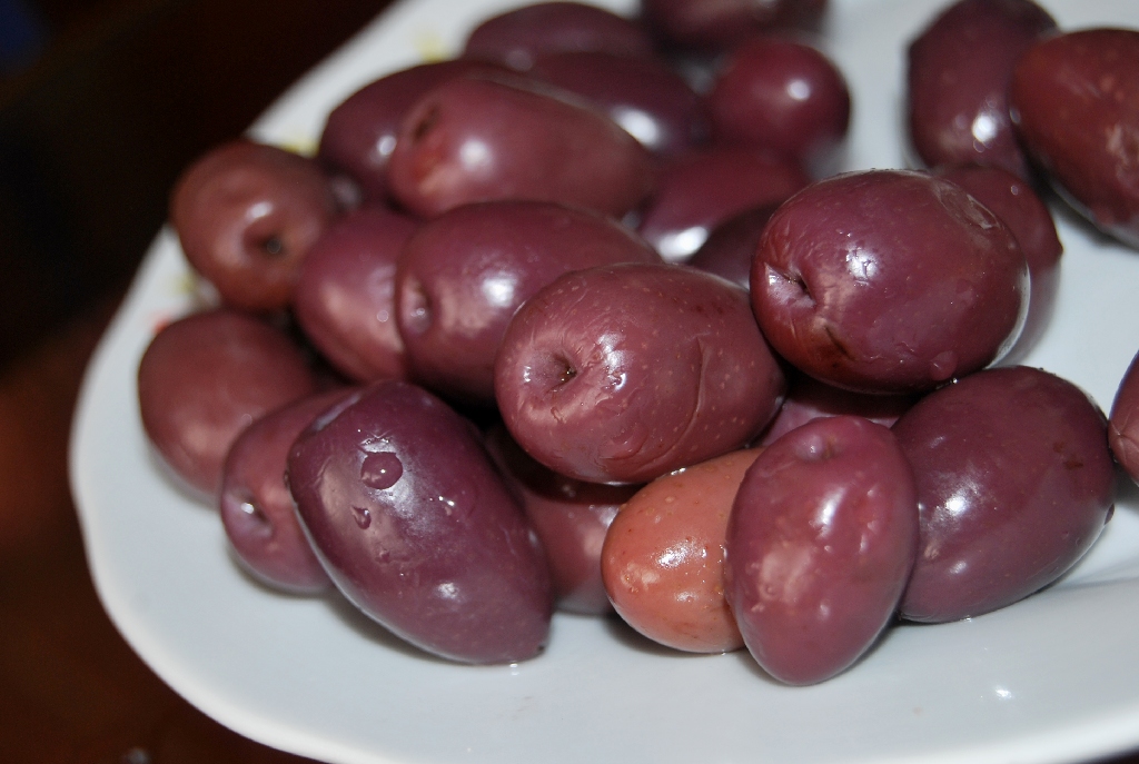 Botija olive on a white plate